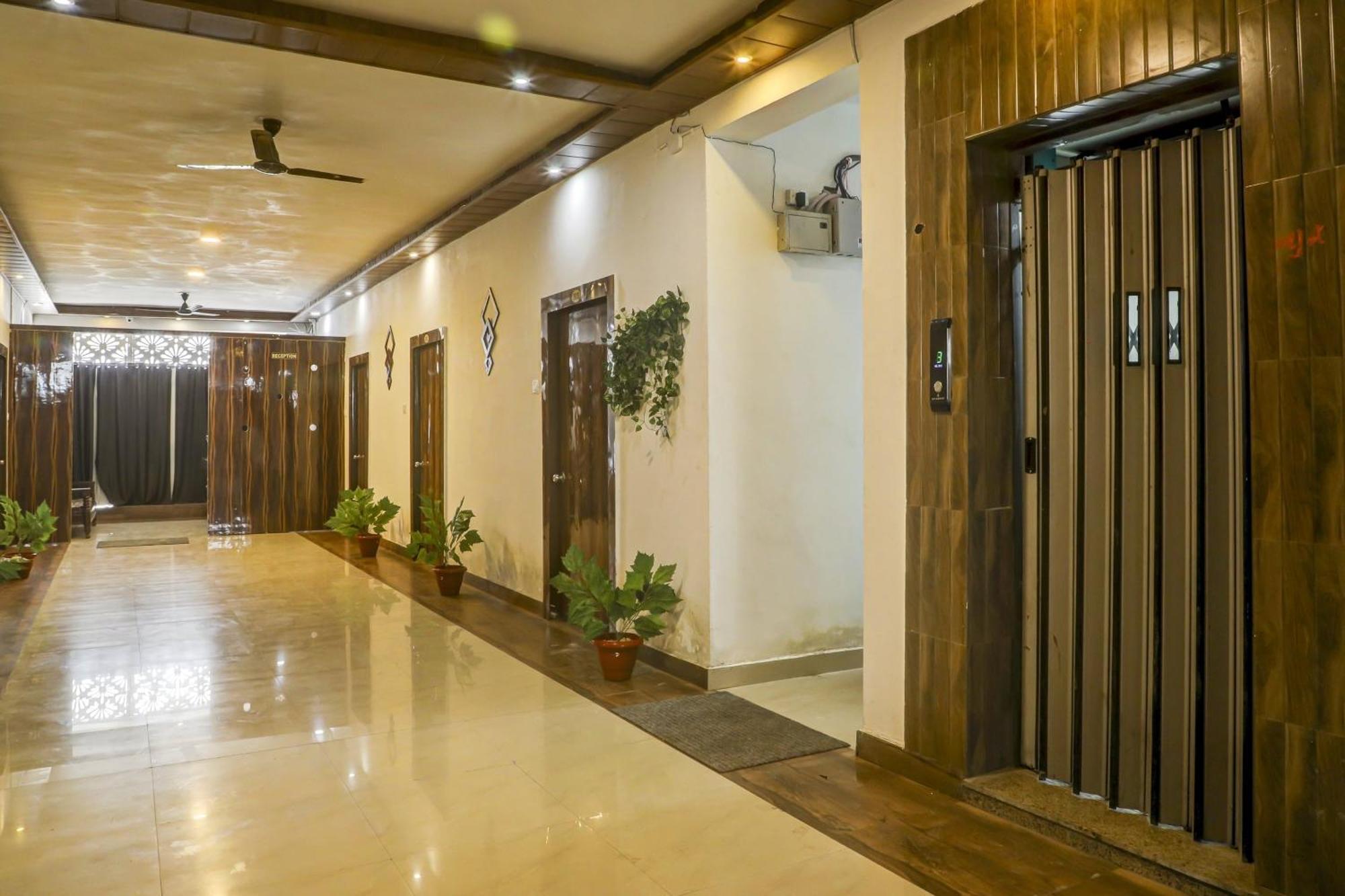 Hotel O Vip Kota  Exterior photo